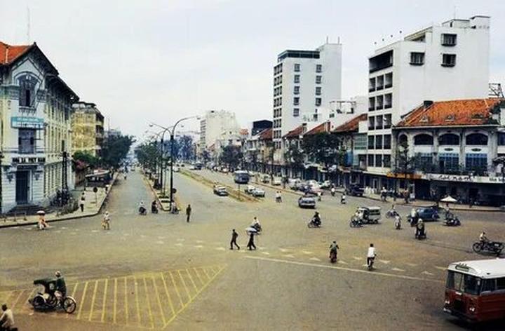 Hotspot Matrix: Biến Thu Hòa (Mẹ bé Bắp) đã quên thành cơ hội marketing đột phá